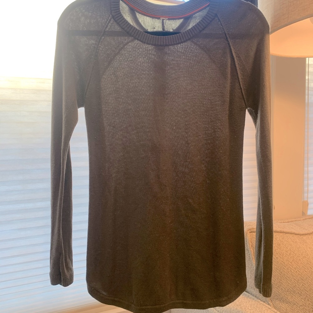 Lululemon sweater long sleeve size 4 olive green
